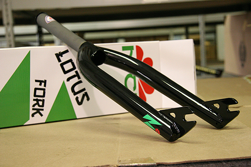 Lotus forks. Butted, tapered, Roasted.