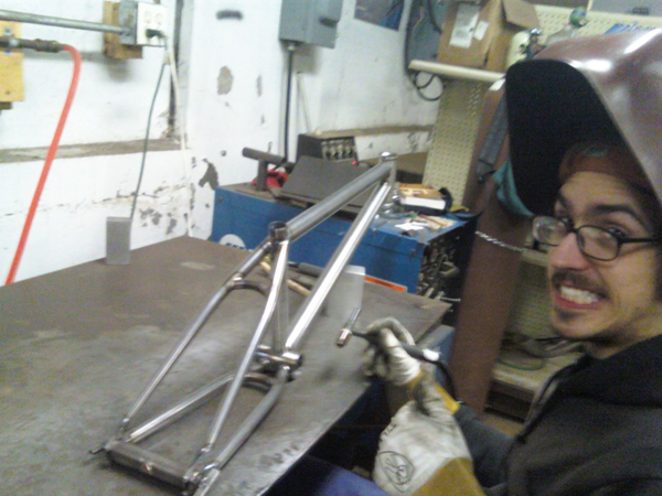 Know your welder, Joby when he is not texting