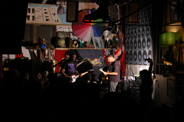 Big Grin, Wormz and friends playing music in NYC!