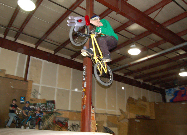 KB with a heling hand on a tire grab at X dreams.