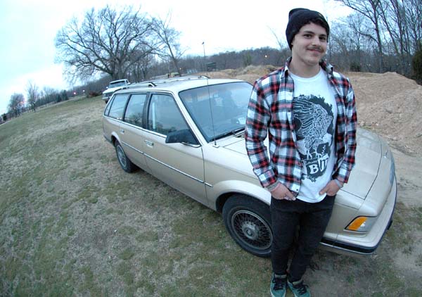 Garrett Guilliams drove a station wagon to Florida....