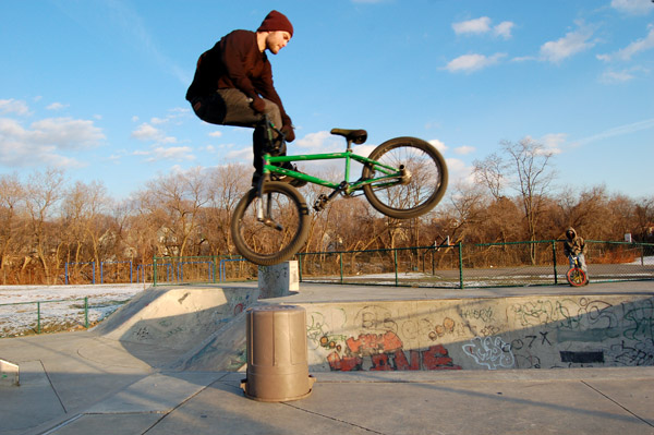 JohnNy Corts Tailwhip...