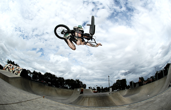 Kenny Horton, Timeless Table style.