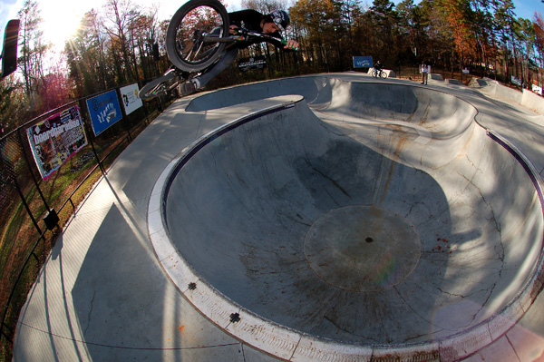 Garrett Guilliams big bowl ariel...