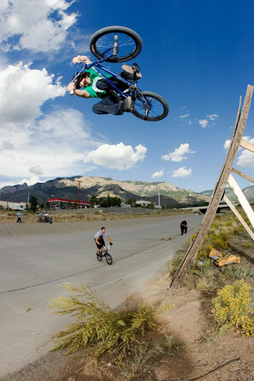Speaking of Mexican stuff, this here photo is Nasty Nate Richter, FBM's resident Mexican American shredder, poached from his Myspace that was poached from Vital. Sorry photographer guy.