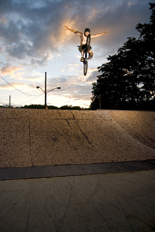 John Corts, rainy No hander...