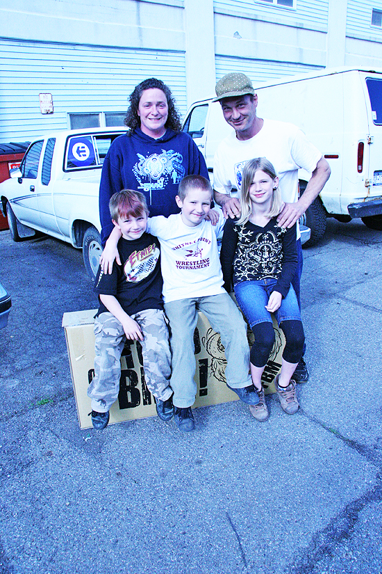 It's always a treat to have the Bakers stop by, the kids got crazed on Red Bull and then headed to the local skatepark to burn off some energy.