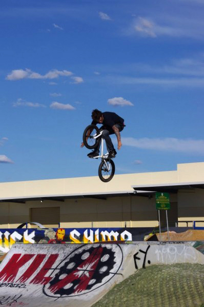 Kie Ashworth- backwards no hander