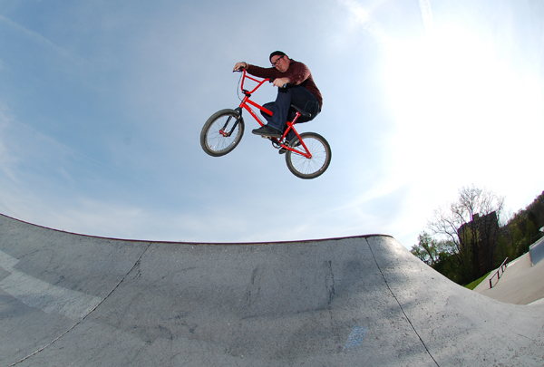 9am old man skatepark hit and run- wu tang cran!