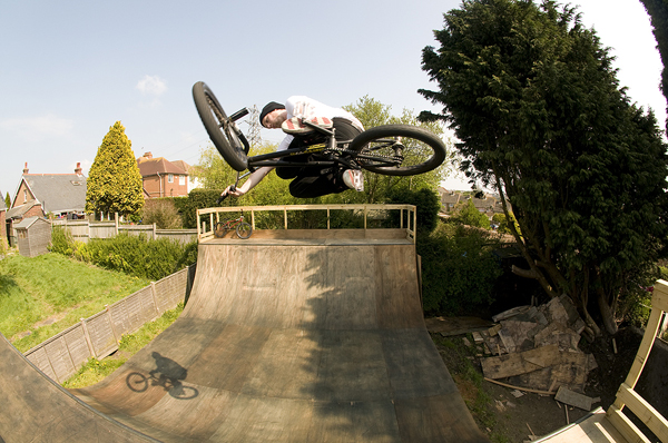 Dean Hearne pic by Ian Morris