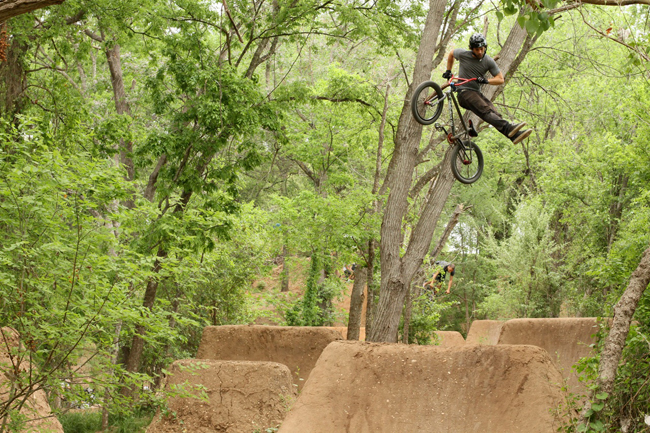 Trails rule!