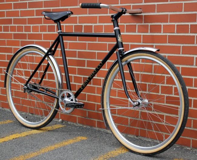 FBM Raconteur City Bikes
