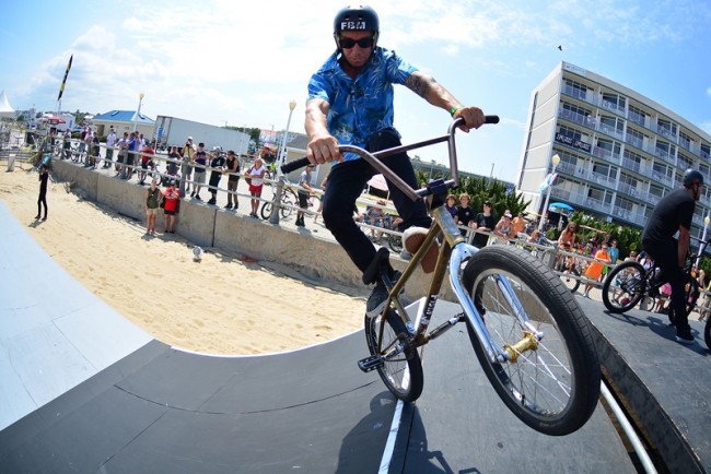 Holladay at the Vans Big Show !