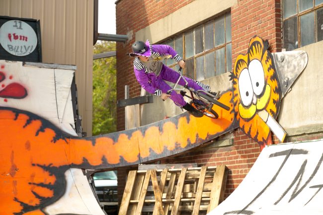 Garfield Hates MONDAYZ